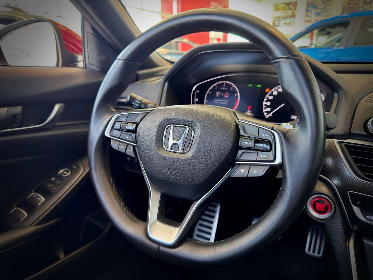 2019 Honda Accord Sedan Red Notre-Dame-des-Prairies - photo #15