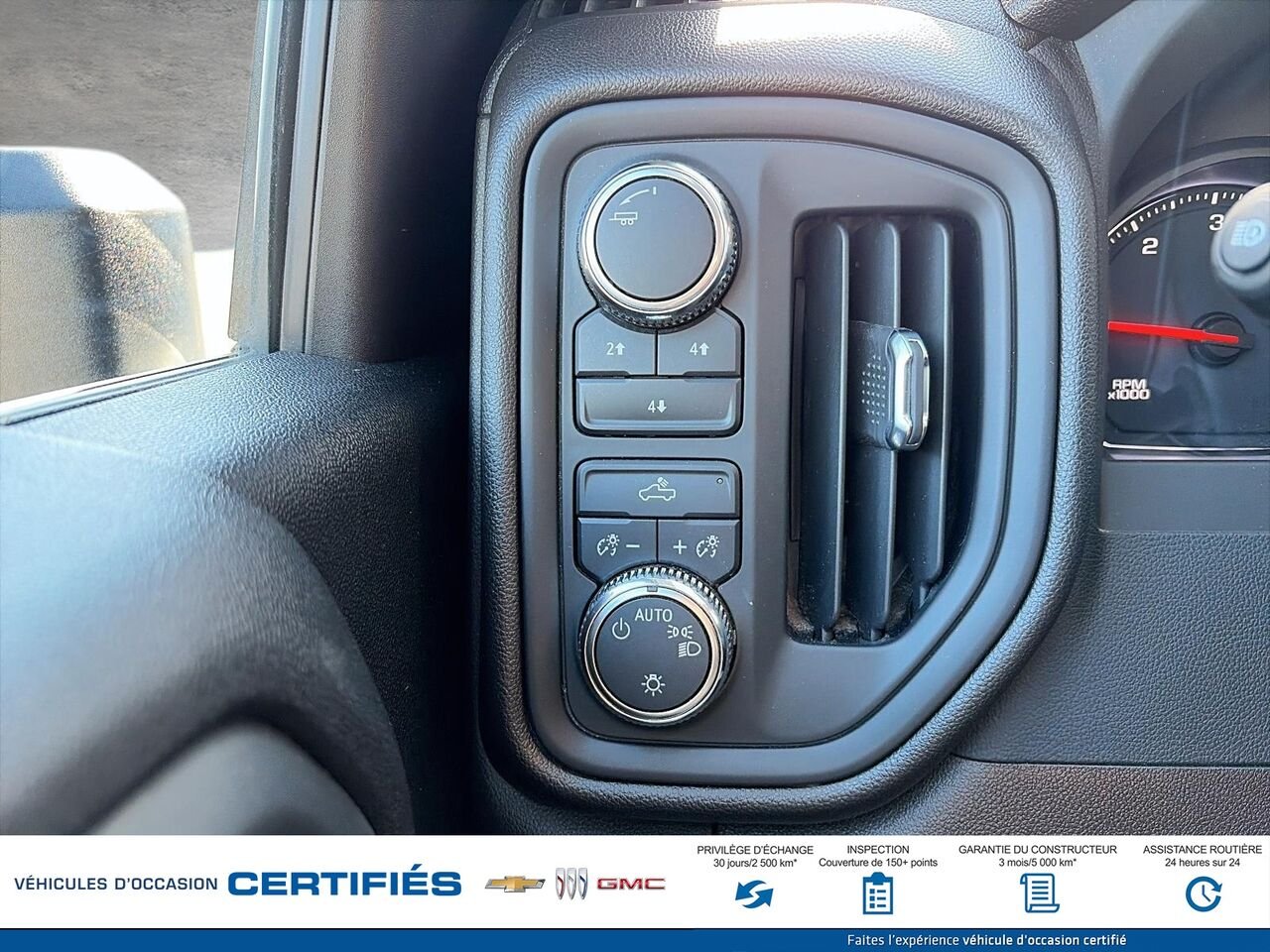 GMC Sierra 2500HD Pro cabine multiplace 4RM 172 po 2024 Gris Montmagny - photo #15
