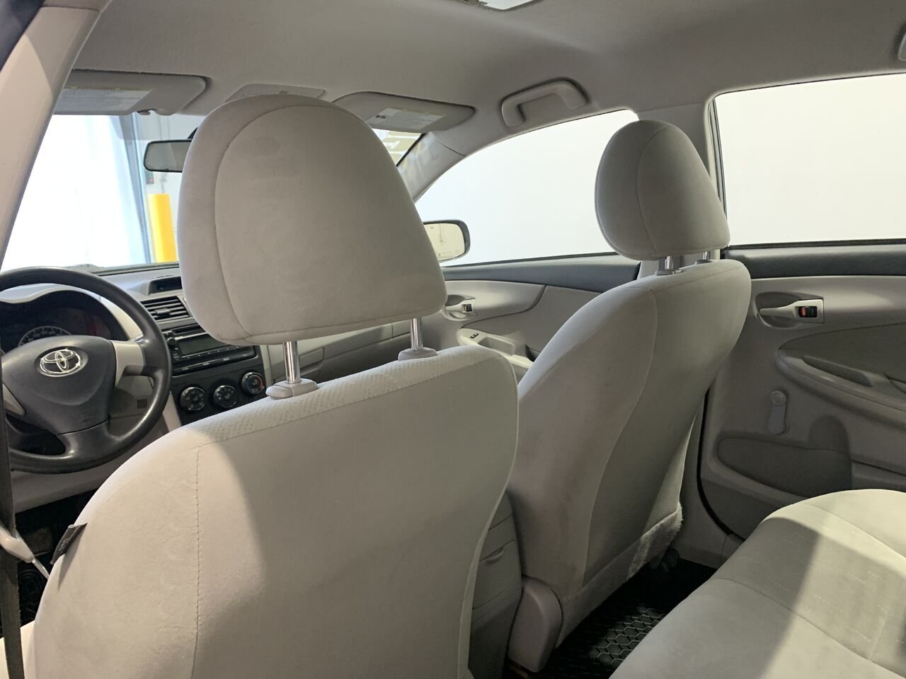 2012 Toyota Corolla Grey Châteauguay - photo #13