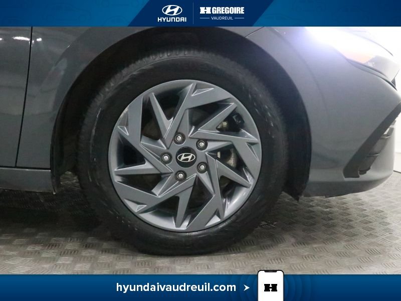 2024 Hyundai Elantra Grey Laval - photo #31