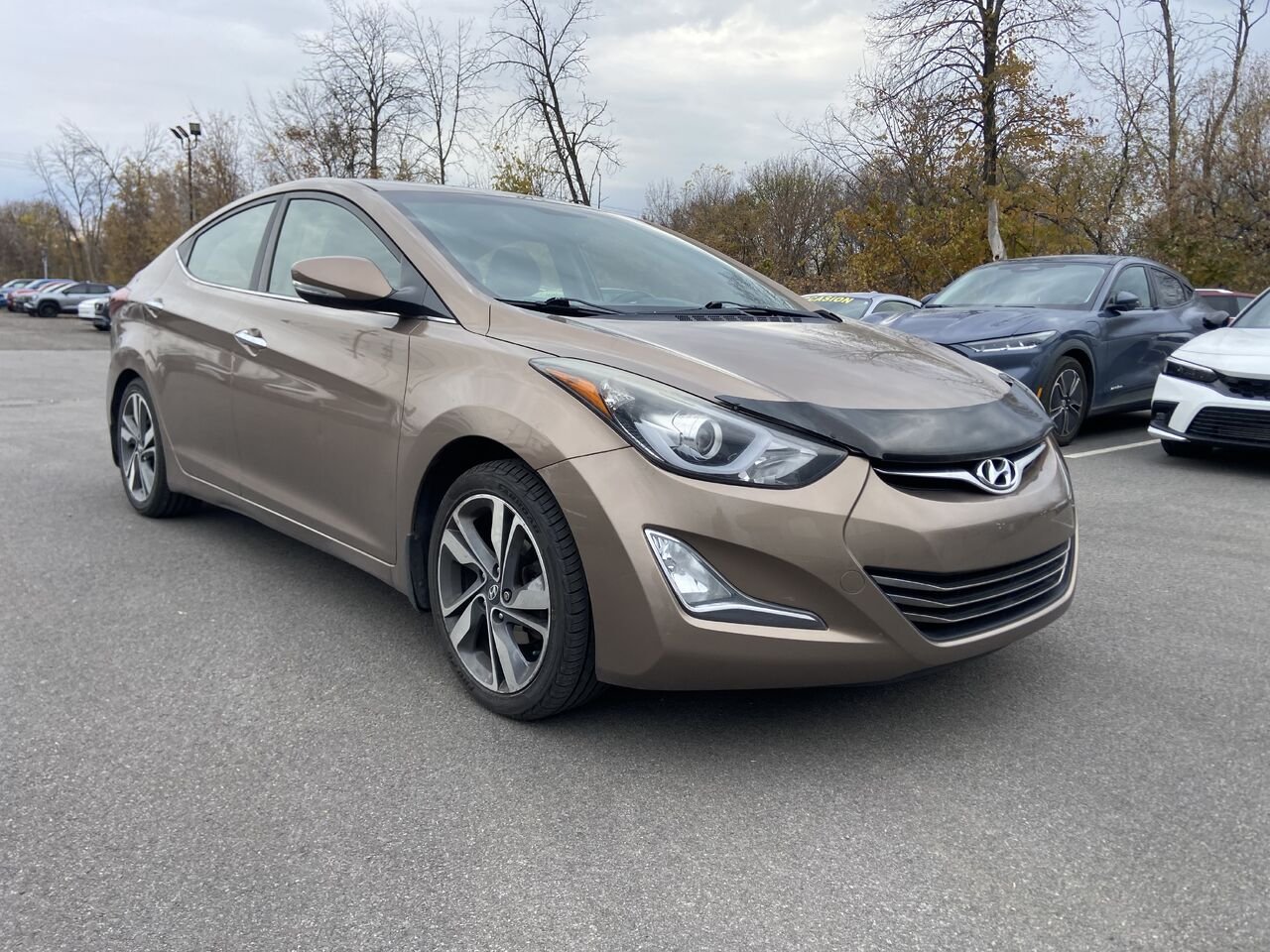 Hyundai Elantra LIMITED | TOIT OUVRANT | CUIR | CAMERA DE RECUL | GARANTIE 1 AN INCLUSE *579-888-9954* TEXTOS 2014 Brun Saint-Jérôme - photo #2
