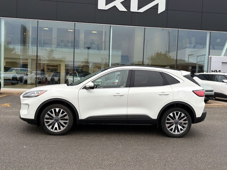 2020 Ford Escape Titanium White