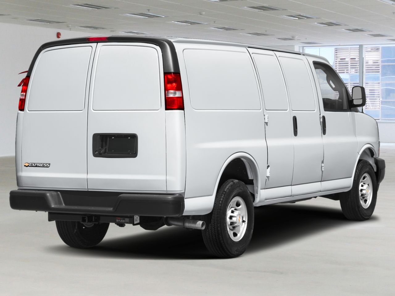 CHEVROLET Fourgonnette Express utilitaire EXPRESS CARGO 2500 REG WB (1WT) 2026 Blanc sommet Mont-Laurier - photo #2