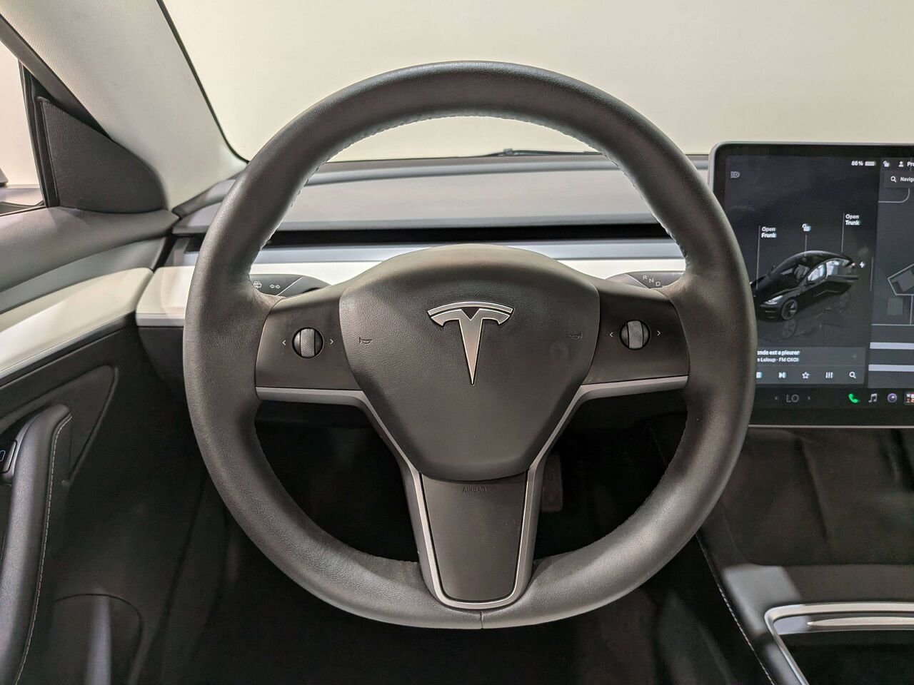 2022 Tesla Model 3 Standard Range RWD *Ltd Avail* Black Val-David - photo #13