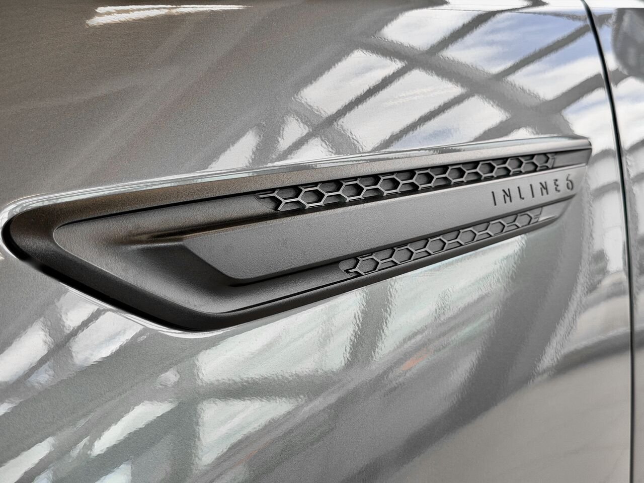 2024 Mazda CX-90 hybride léger Black Notre-Dame-des-Prairies - photo #35