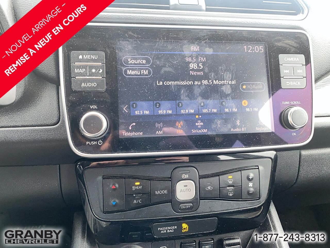 2019 Nissan LEAF SV PLUS à hayon | 27-0206A White Granby - photo #13