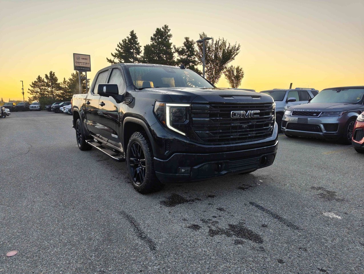 2024 GMC Sierra 1500 4WD Crew Cab 147 Elevation Black Sherwood Park - photo #2