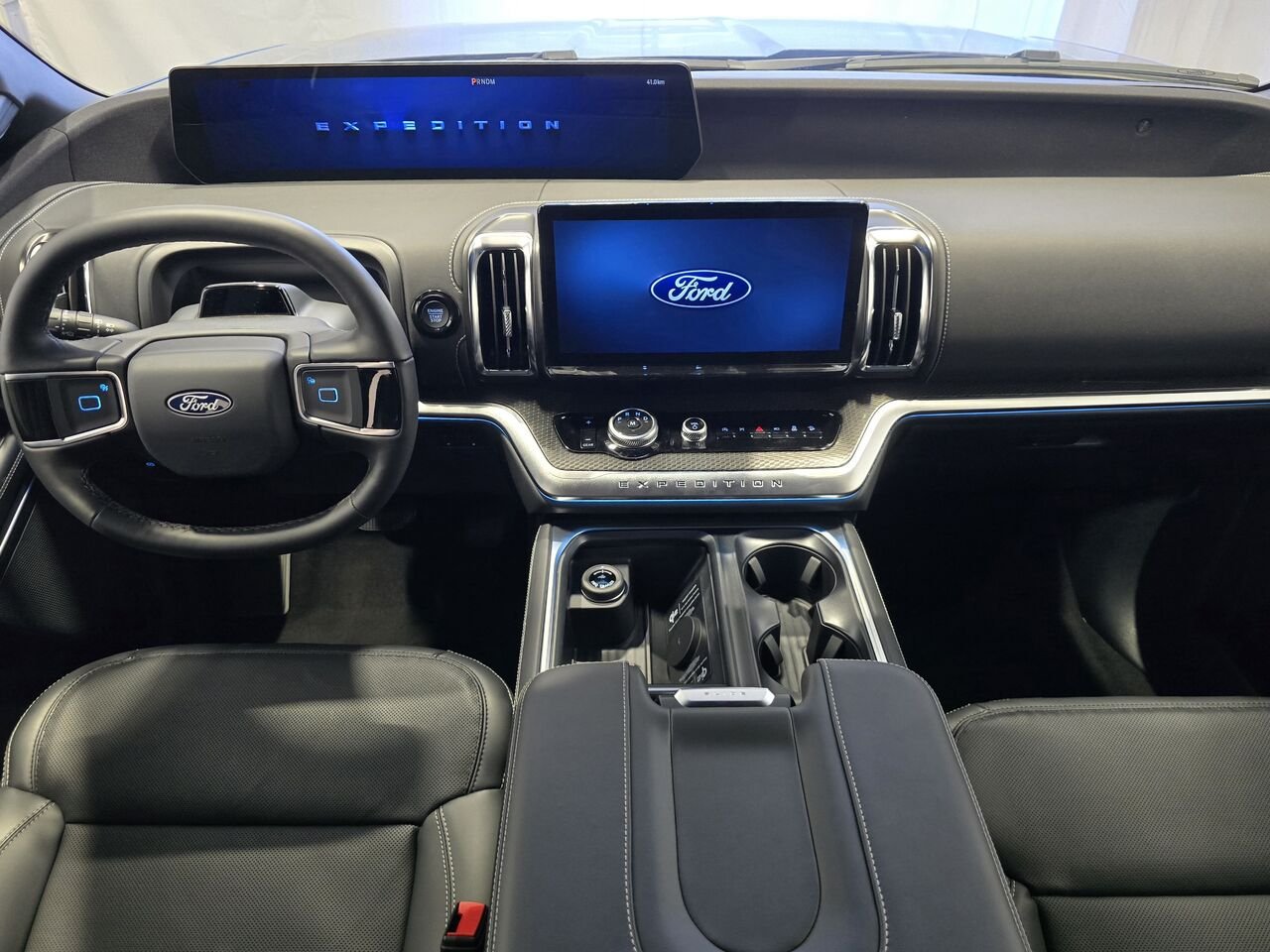 2027 Ford EXPEDITION Grey Saint-Eustache - photo #5