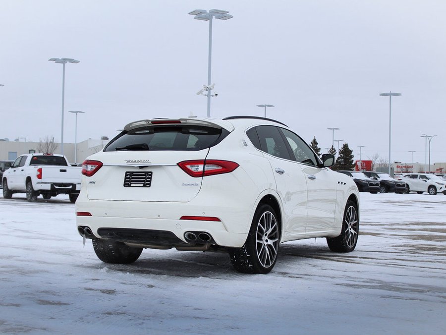 2017 Maserati Levante SQ4 3.0T White