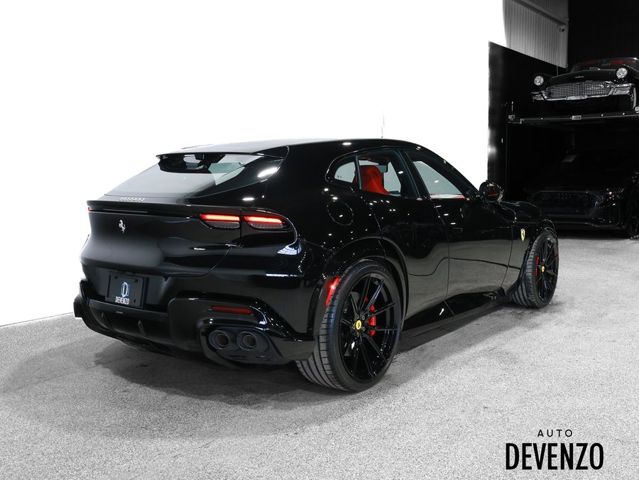 2025 Ferrari Purosangue 2025 Black