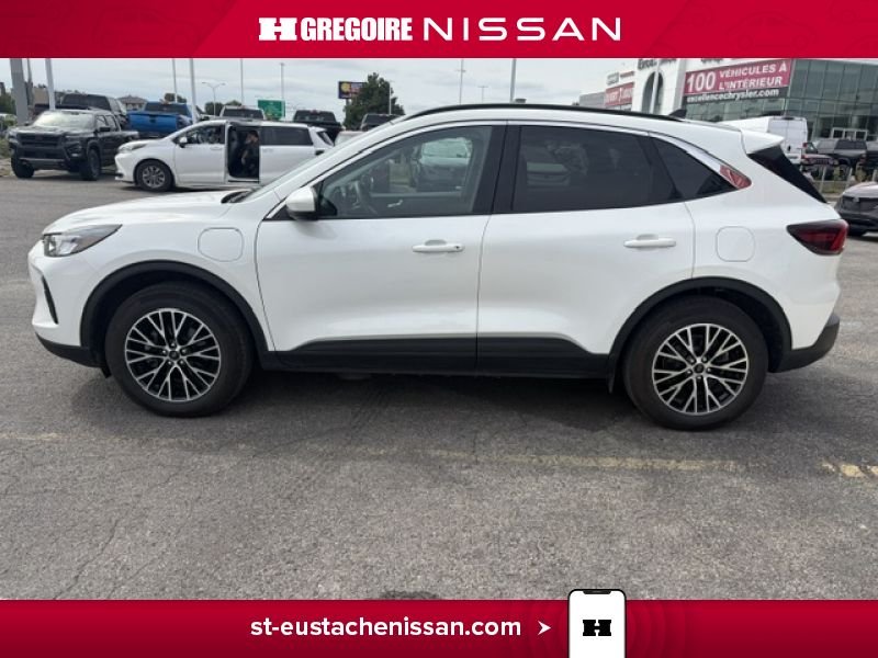 2024 Ford Escape White Laval - photo #7
