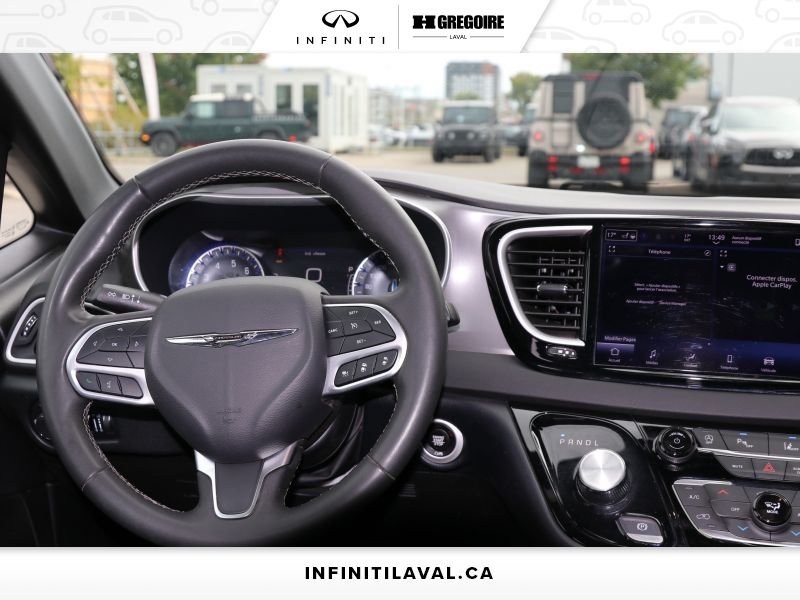 Chrysler Grand Caravan IT2572 | SXT CUIR MAGS CAMERA DE RECUL 2025 Laval - photo #22