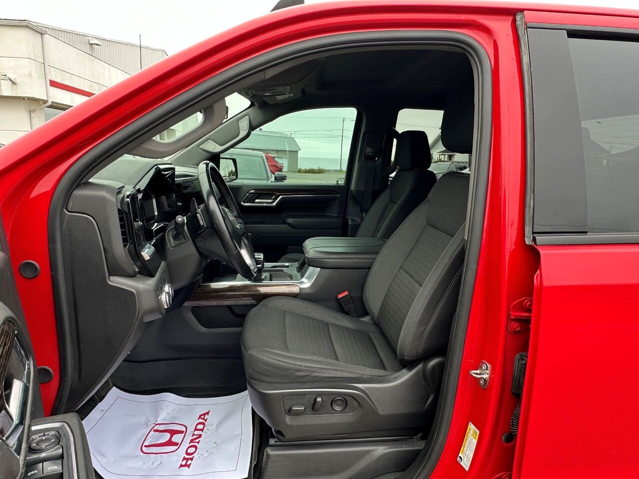 2024 GMC SIERRA K1500 ELEVATION SIERRA K1500 ELEVATION Red Matane - photo #8
