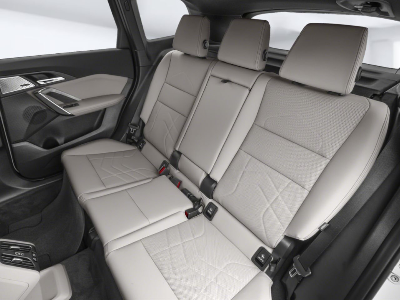 2026 BMW X1 M35i Black Sapphire Metallic Blainville - photo #11