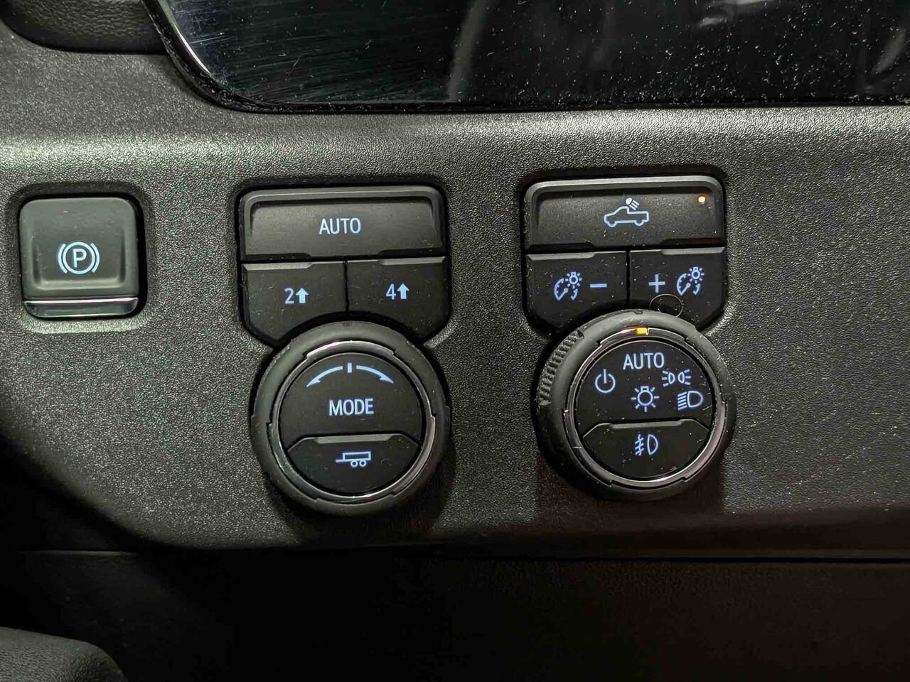 CHEVROLET Silverado 1500 RST Crew Cab Groupe Remorquage Max 3.0 Diesel 2025 Noir Sherbrooke - photo #16