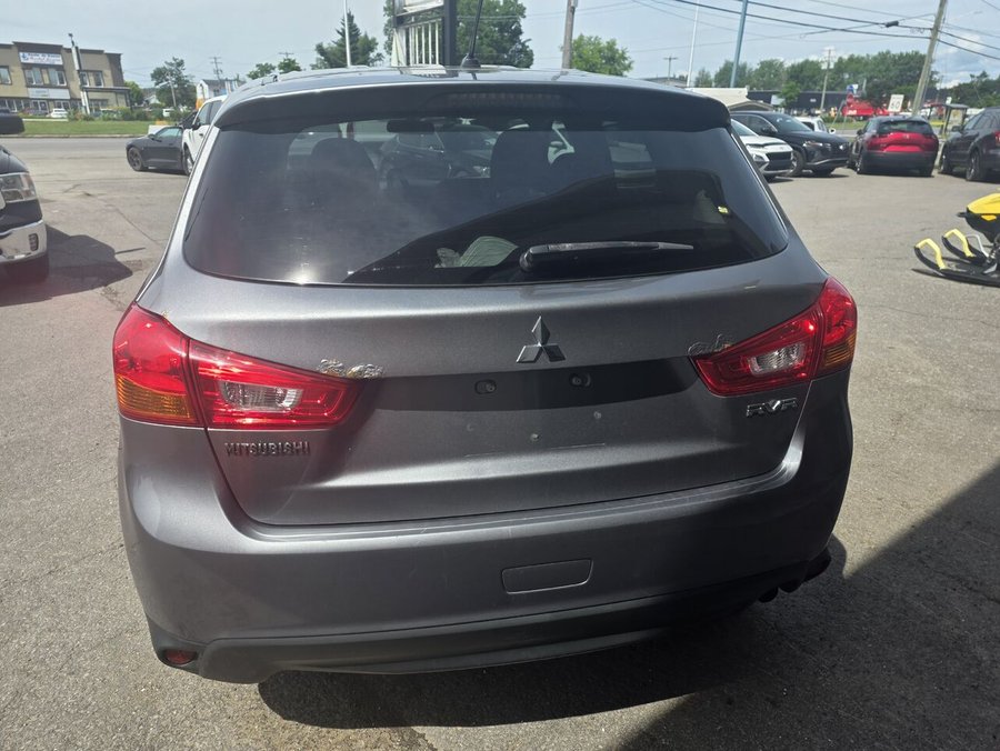 2015 Mitsubishi RVR 2015 Grey