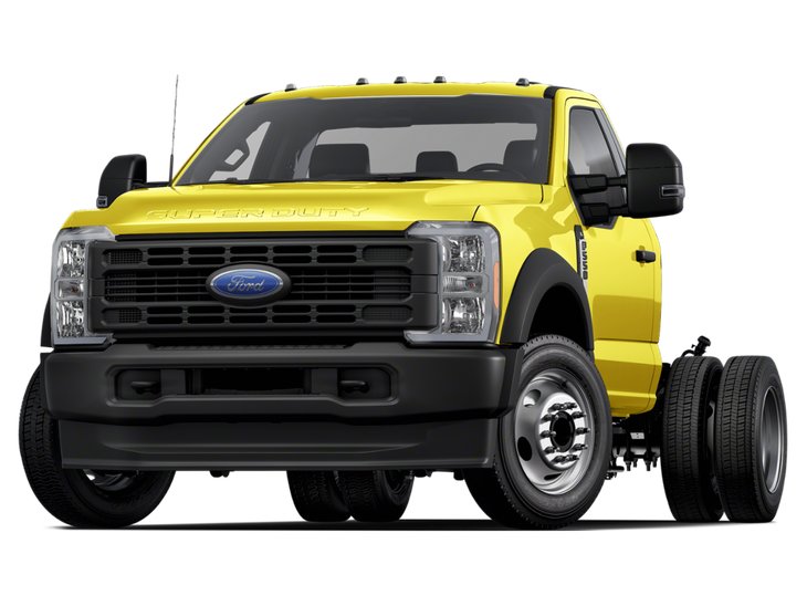 2026 Ford Super Duty F-550 DRW Chassis-Cabs XLT