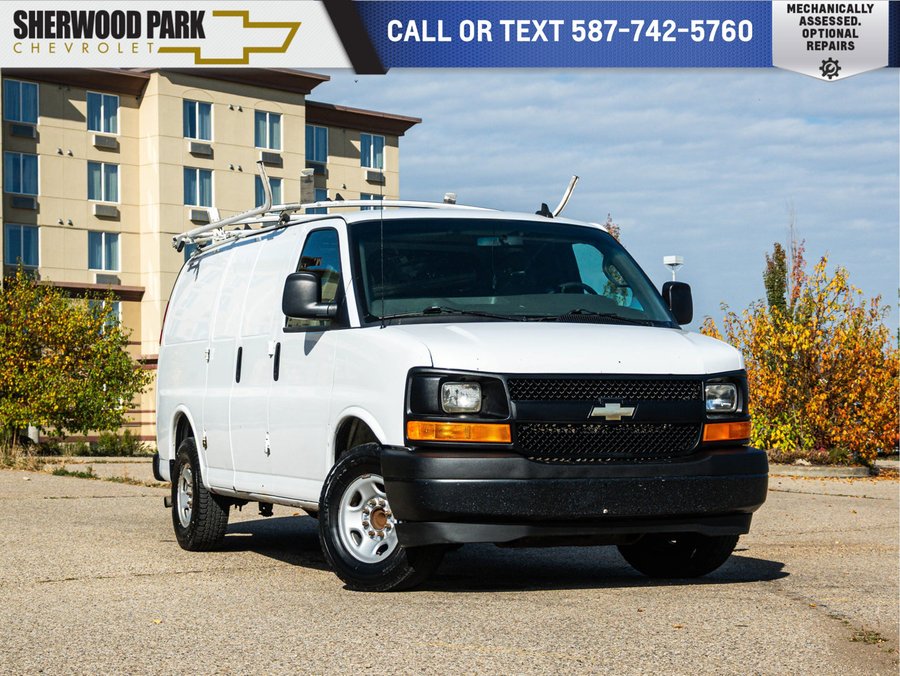 2017 Chevrolet Express Cargo Van White