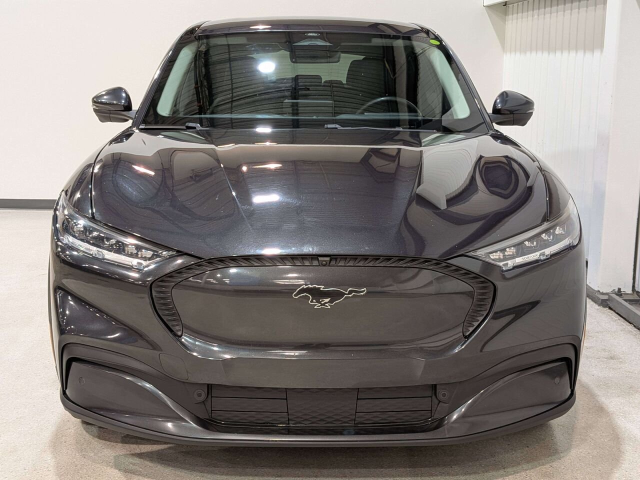2022 Ford Mustang Mach-E Select AWD Black Val-David - photo #3