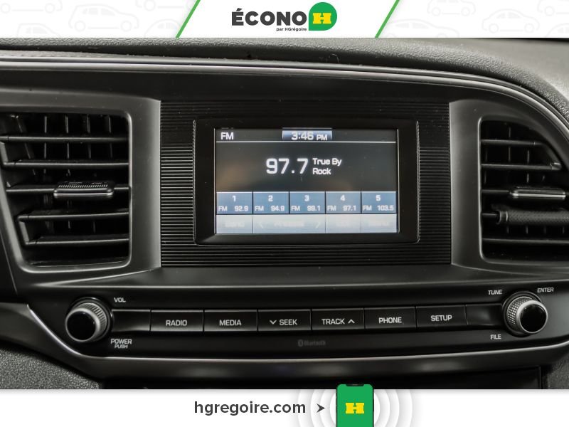 2020 Hyundai Elantra Black Blainville - photo #15