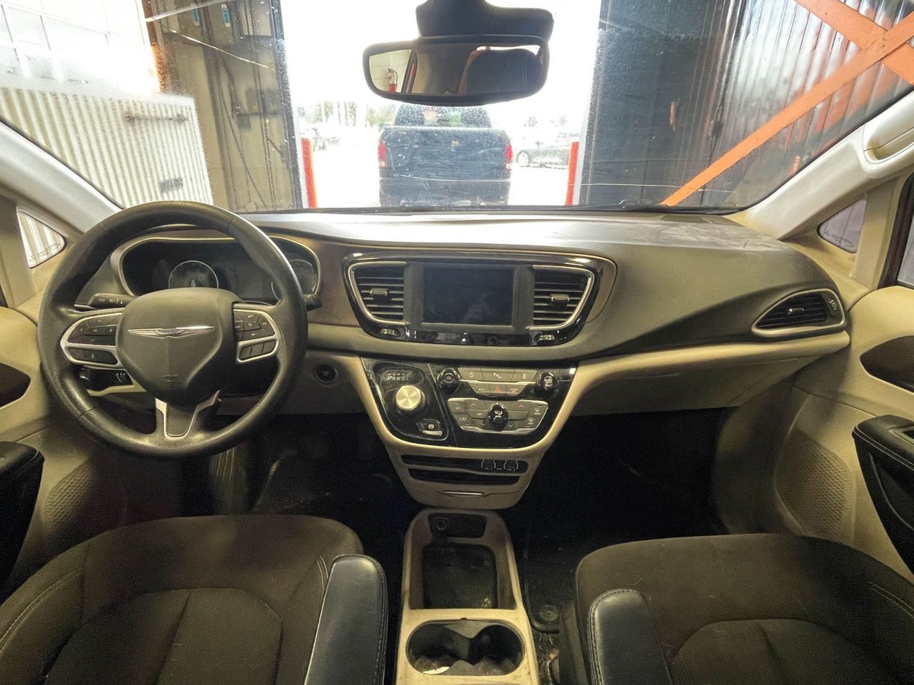 Chrysler Grand Caravan SE *CARPLAY* SAFETYTEC BLUETOOTH ALERTES 8 PLACES 2021 Rouge Saint-Jérôme - photo #9