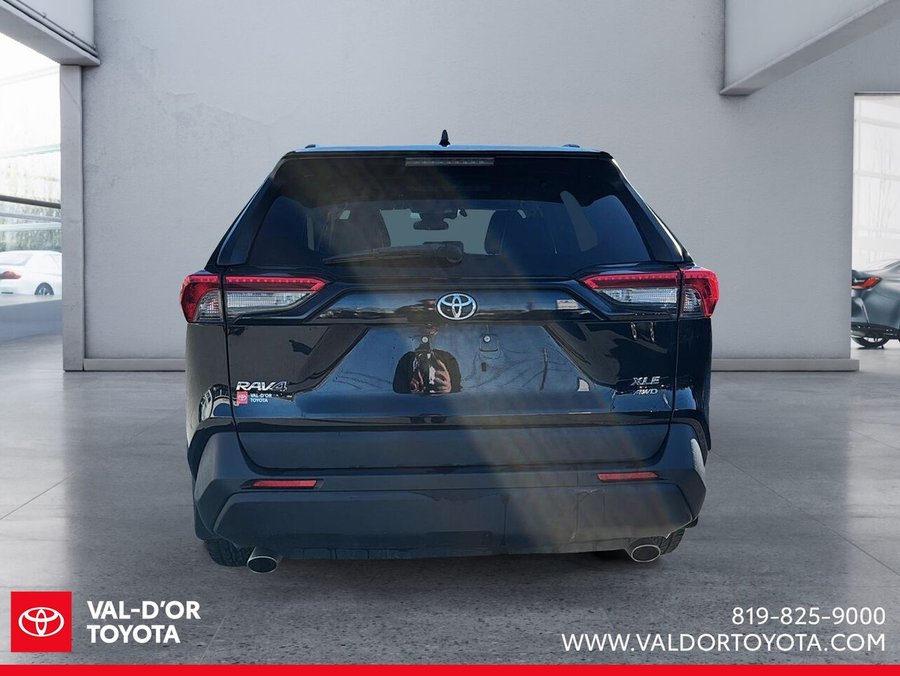 Toyota RAV4 XLE premium cuir TI awd 2019 Noir