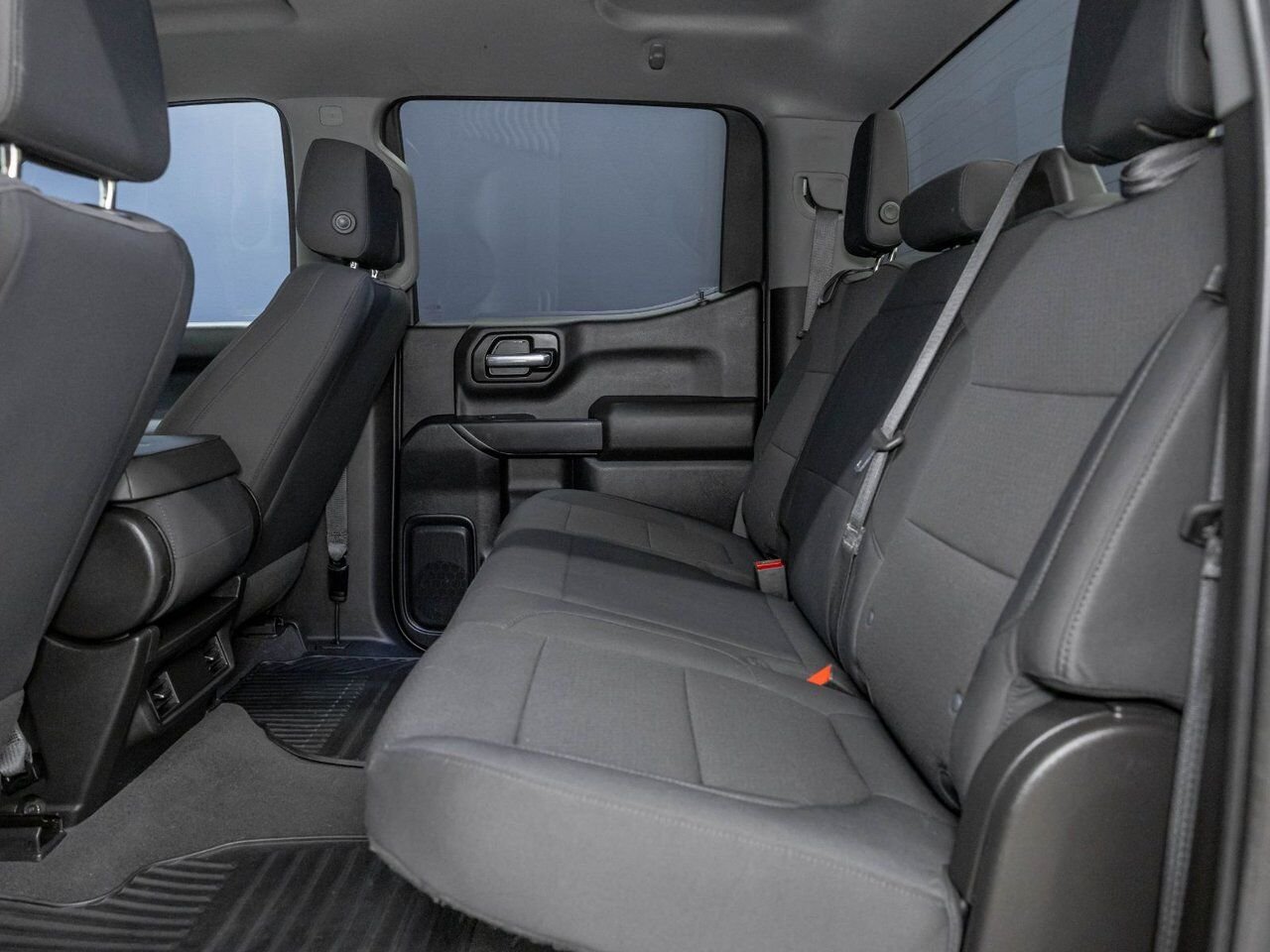 Chevrolet Silverado 1500 CUSTOM TRAIL BOSS CREW 4X4 V8 *CARPLAY* WIFI USB 2021 Noir Saint-Jérôme - photo #26