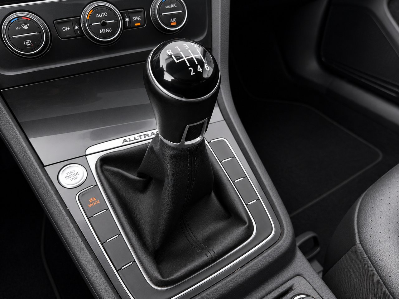 2019 Volkswagen Golf Alltrack White Châteauguay - photo #12