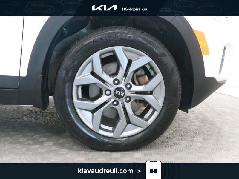 2025 Kia Seltos White Blainville - photo #26
