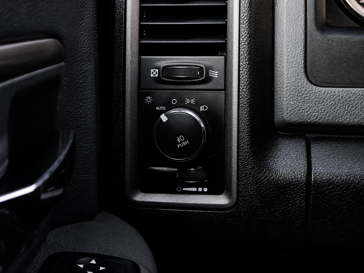 2014 Ram 5500 4WD Reg Cab 204 WB 120 CA ST White Sherwood Park - photo #17