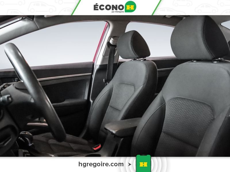 Hyundai Elantra 2019 Rouge Saint-Eustache - photo #8