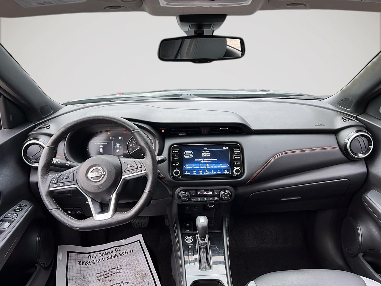 Nissan Kicks SR 2024 Noir Québec - photo #8