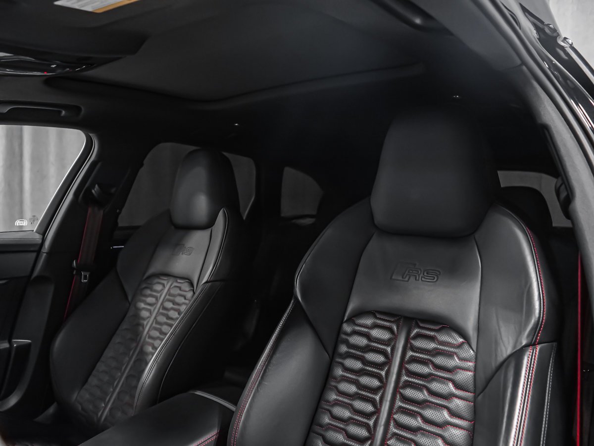 2023 Audi RS 6 Avant Black Montreal - photo #29