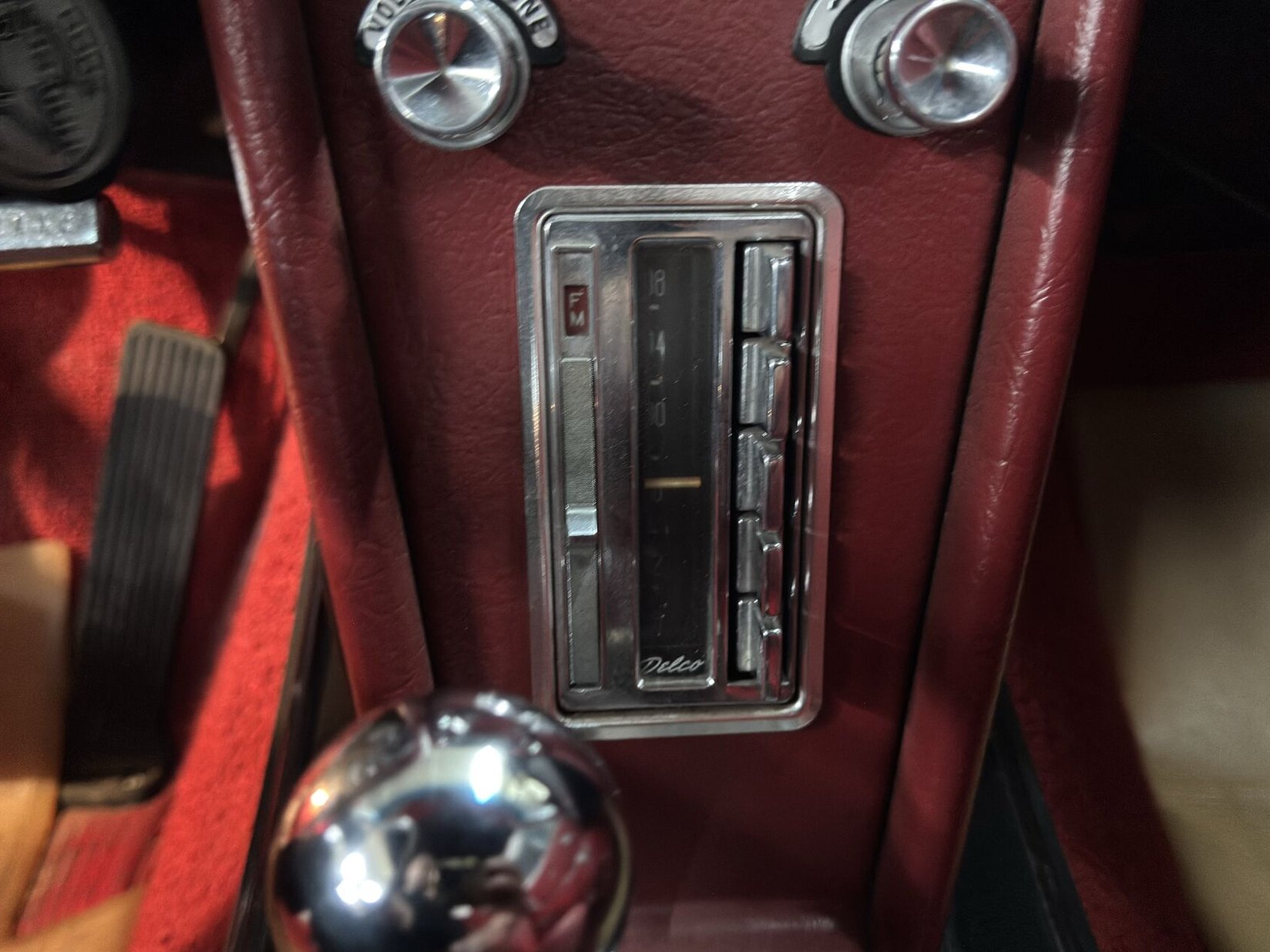 Chevrolet Corvette 1964 Rouge Montréal - photo #14