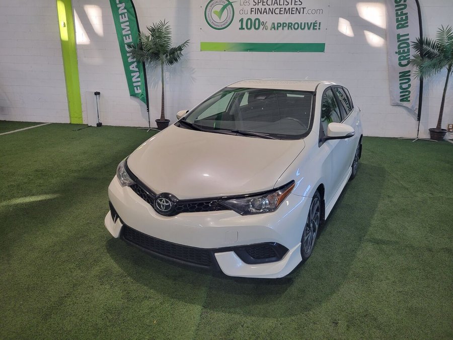 2018 Toyota Corolla iM 2018 White