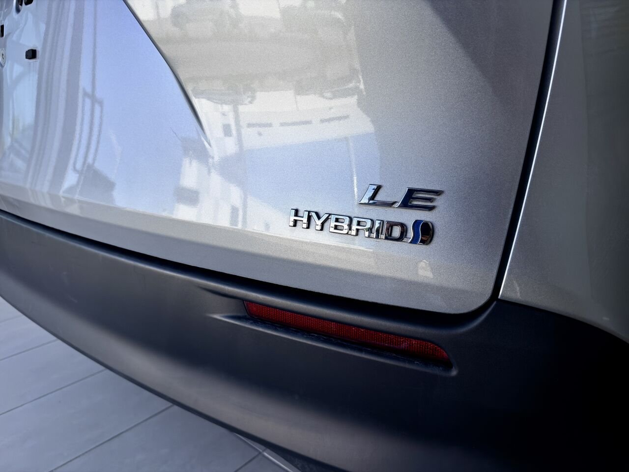 2022 Toyota Sienna Silver Notre-Dame-des-Prairies - photo #10