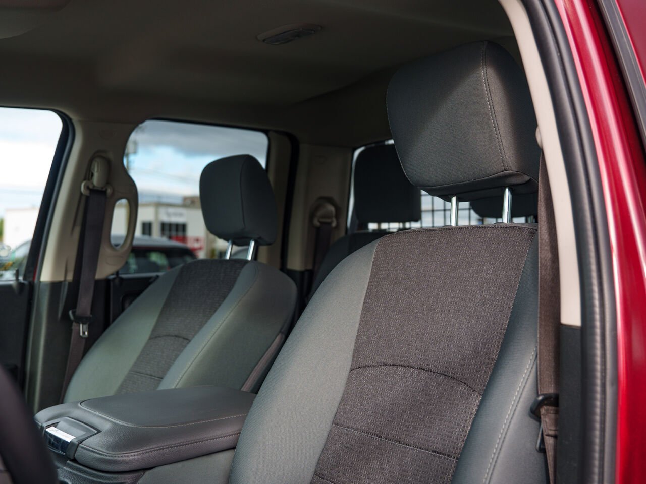 2019 Ram 1500 Classic Red Val-d'Or - photo #9
