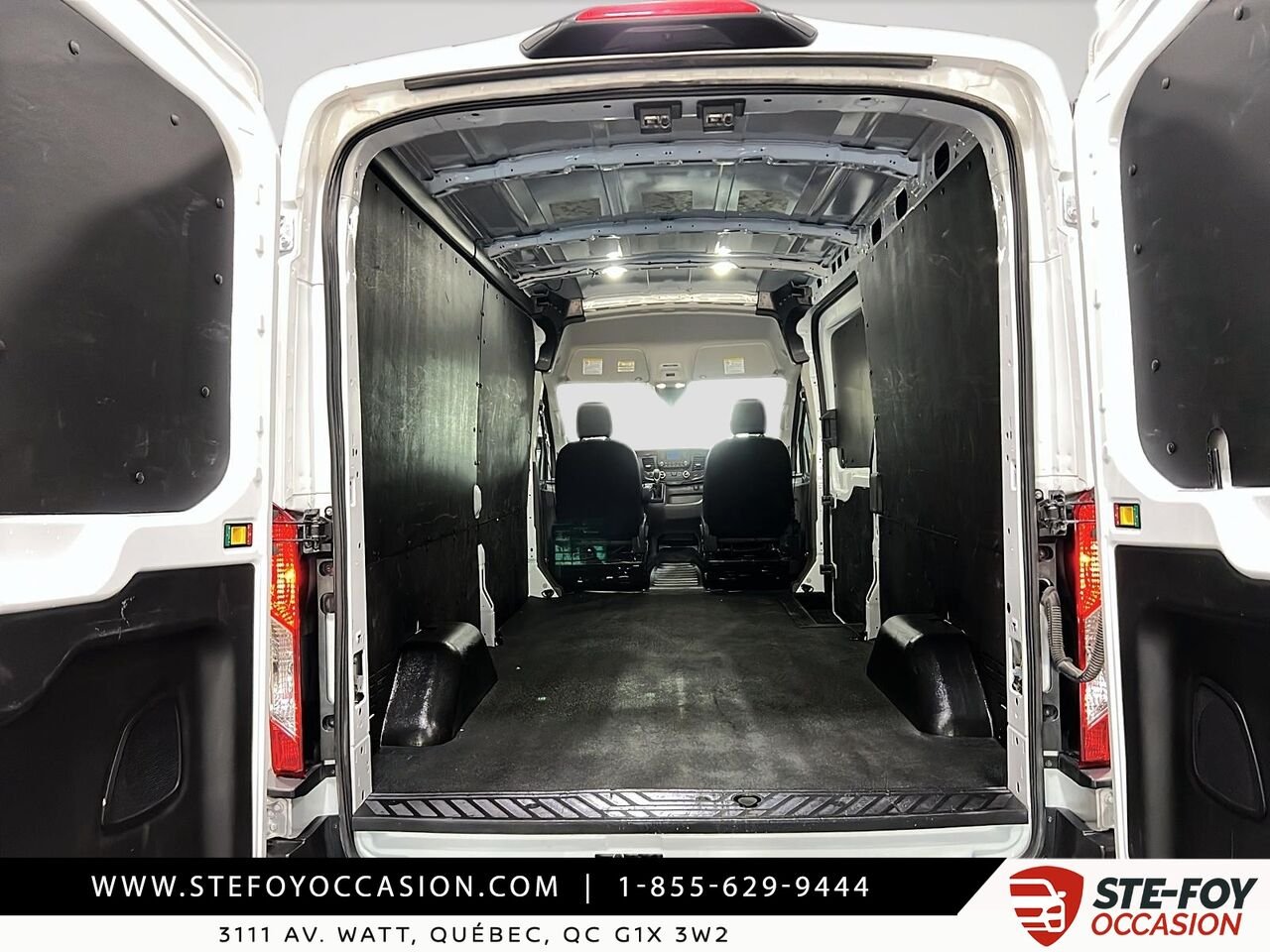 2025 Ford Transit fourgon utilitaire White Québec - photo #5
