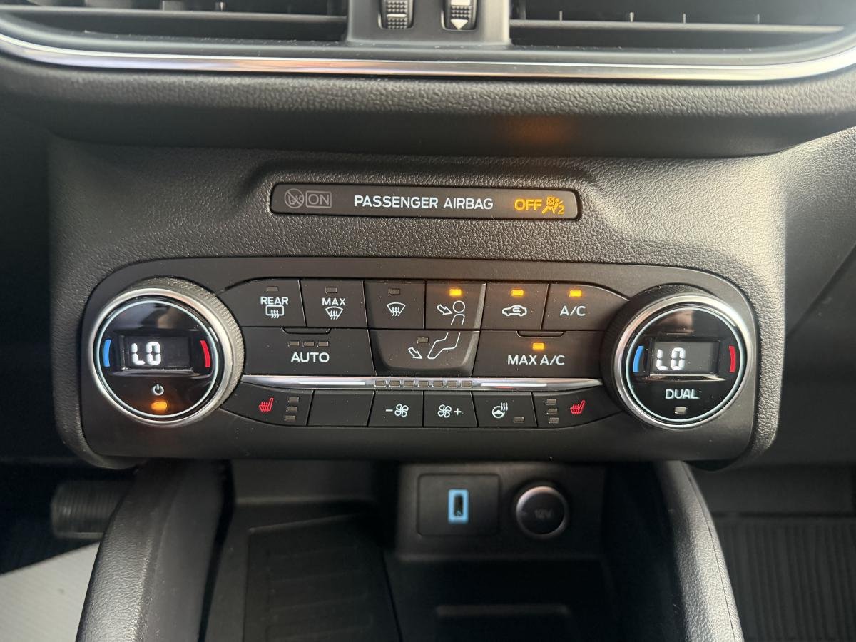 2020 Ford Escape Grey  - photo #16