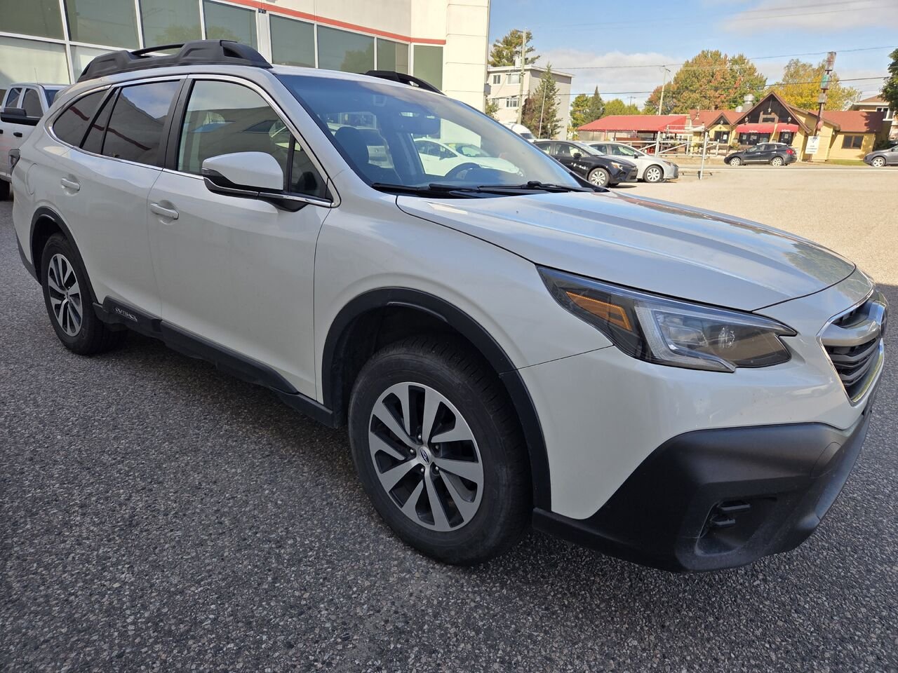 2021 SUBARU OUTBACK TOURING White Mont-Laurier - photo #1