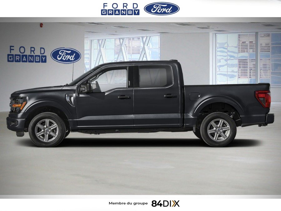 Ford F-150 XLT cabine SuperCrew 4RM caisse de 5,5 pi 2026 Noir agate métallisé