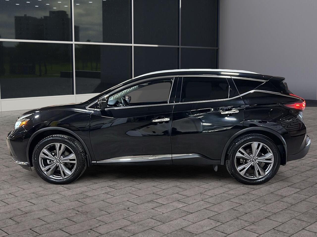 Nissan Murano platine 2023 Noir Québec - photo #4