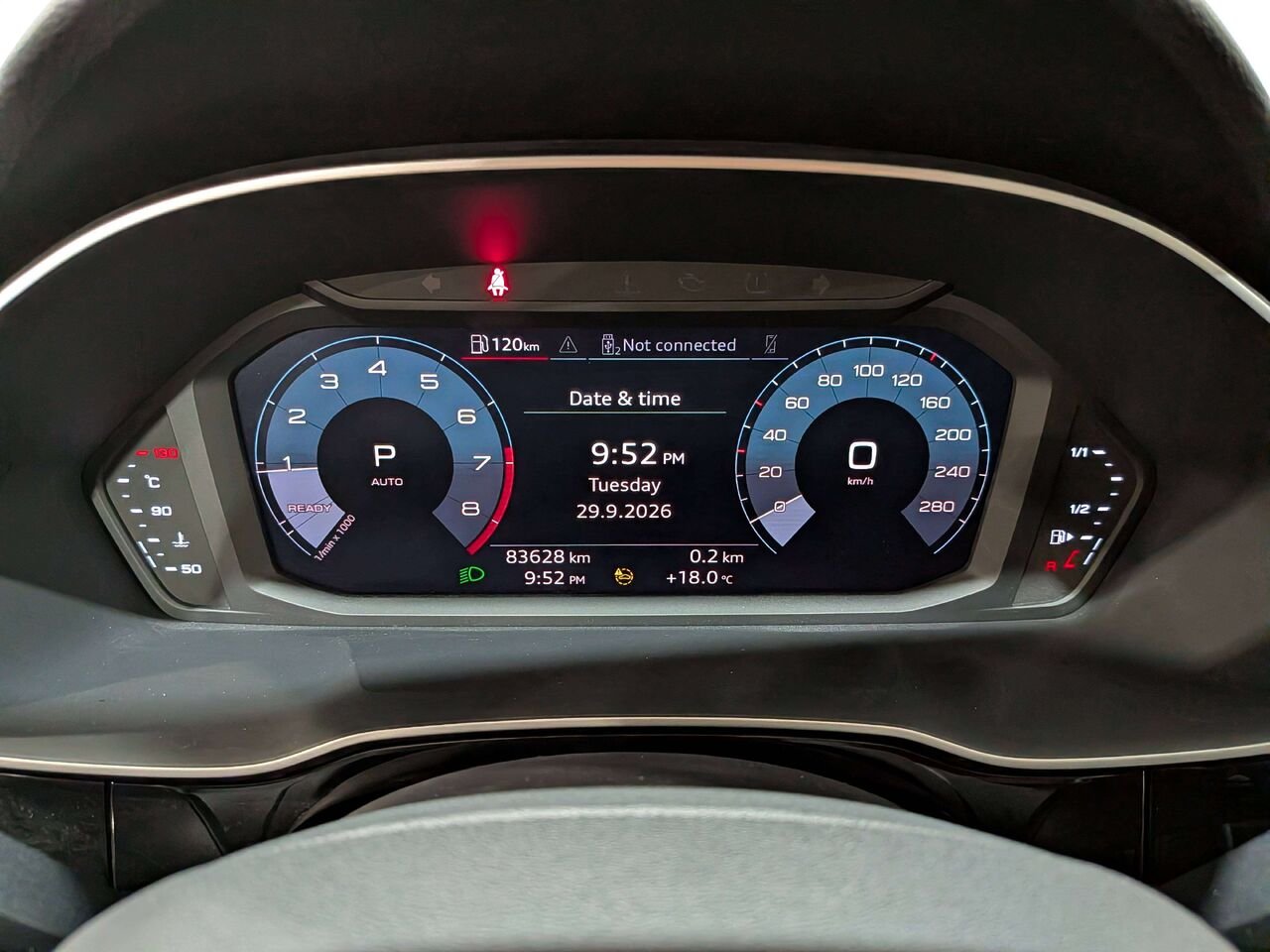 2021 Audi Q3 Progressiv 45 TFSI quattro Black Mirabel - photo #17