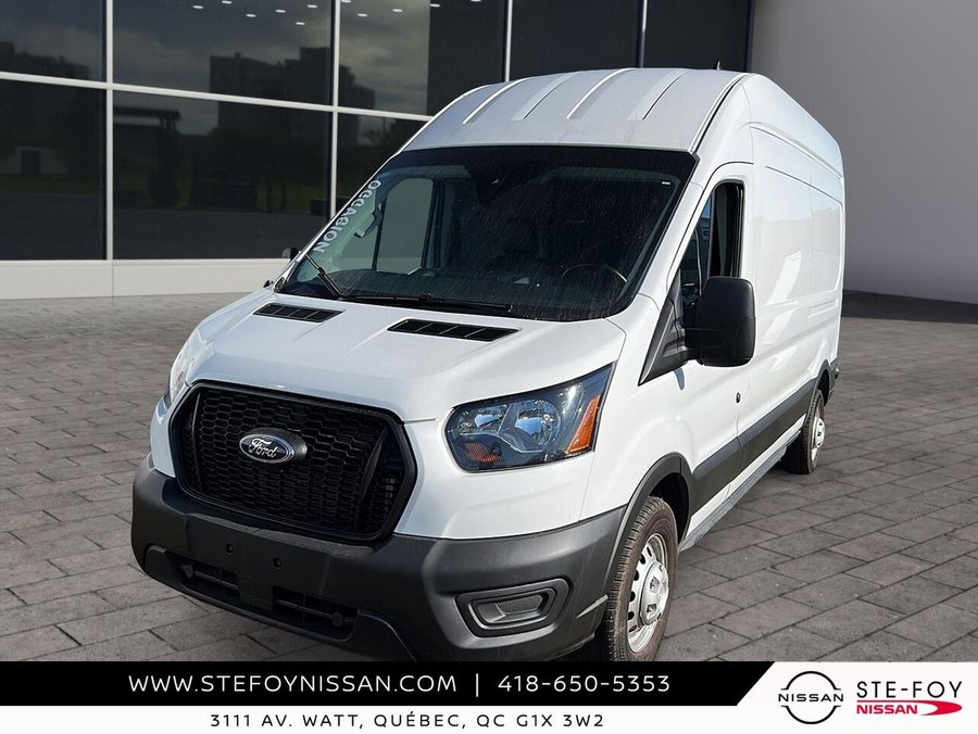 Ford Transit fourgon utilitaire AWD T-250 TI toit surélevé 148 po PNBV de 9 070 lb 2025