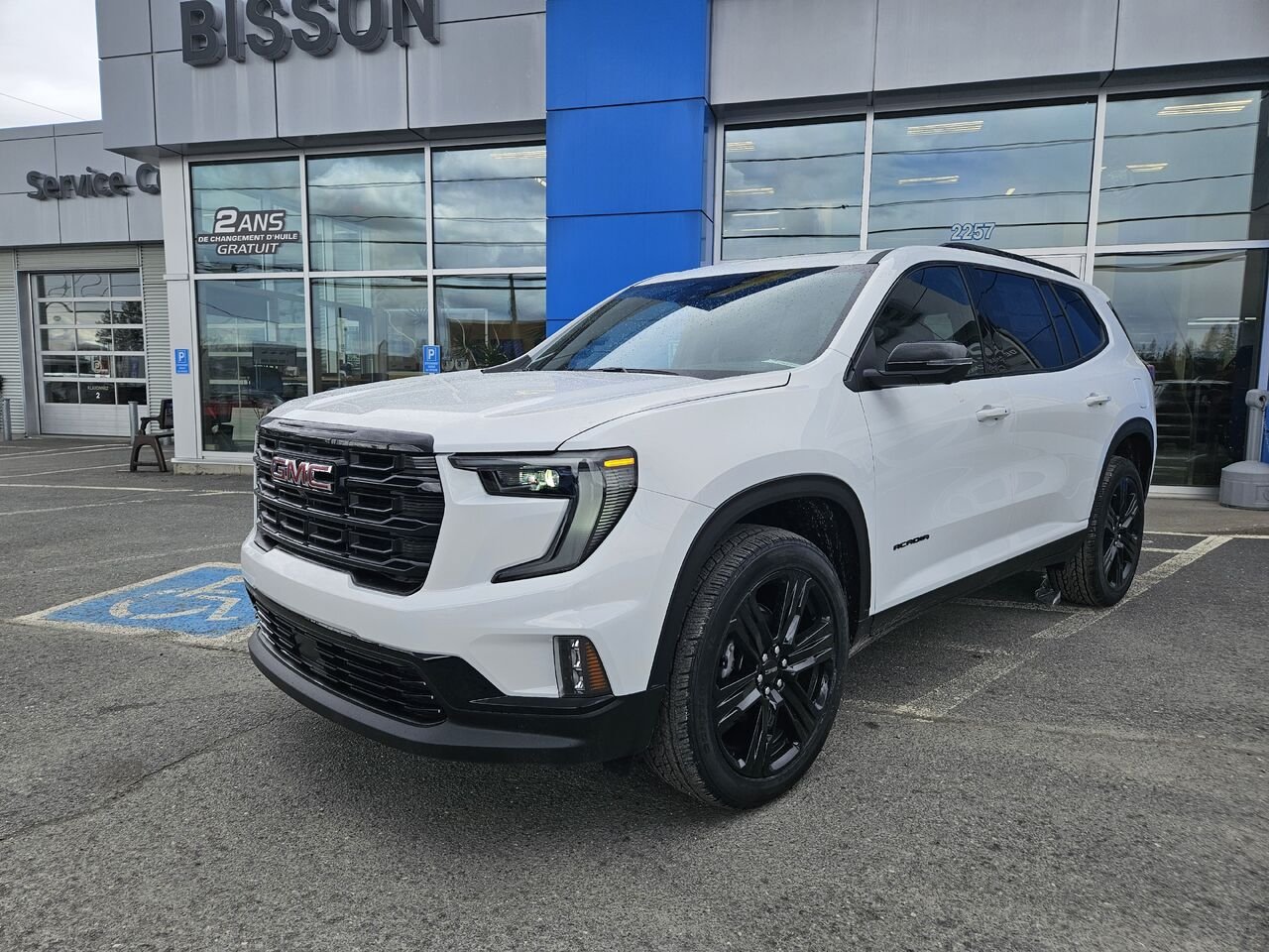 2026 GMC Acadia Élévation 4 portes TI SUMMIT WHITE Thetford Mines - photo #0