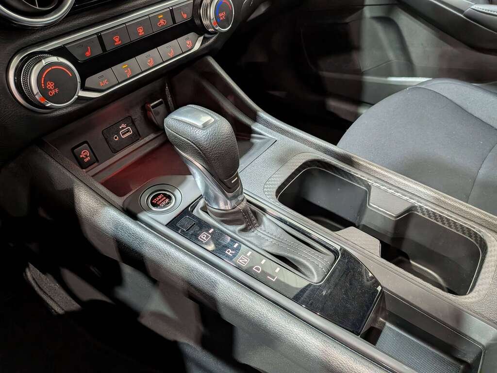 2024 Nissan Sentra S Plus CVT Black Val-David - photo #27