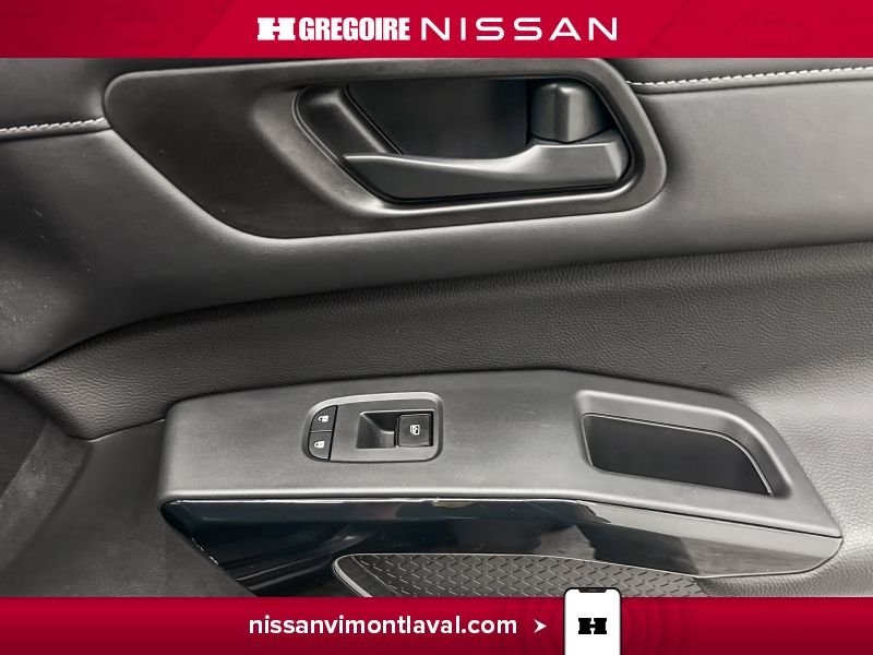 Nissan Pathfinder 2024 Gris Laval - photo #12