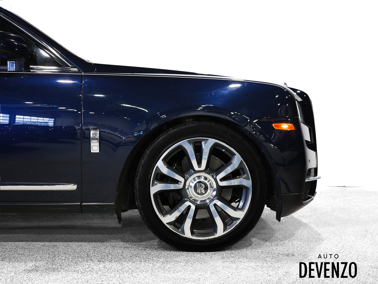 2019 Rolls-Royce Cullinan Blue Saint-Eustache - photo #6