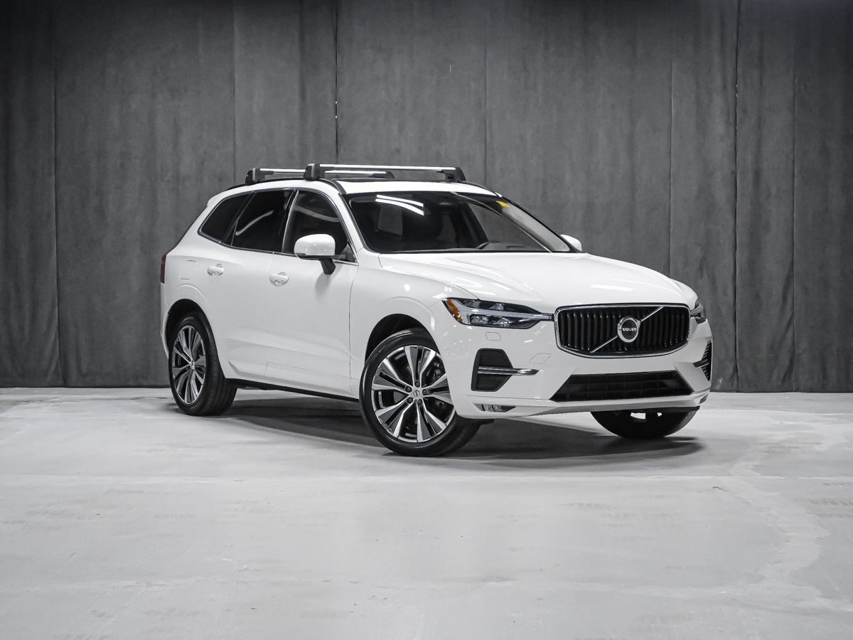 2022 Volvo XC60 B6 MOMENTUM CLIMATE White Montreal - photo #1