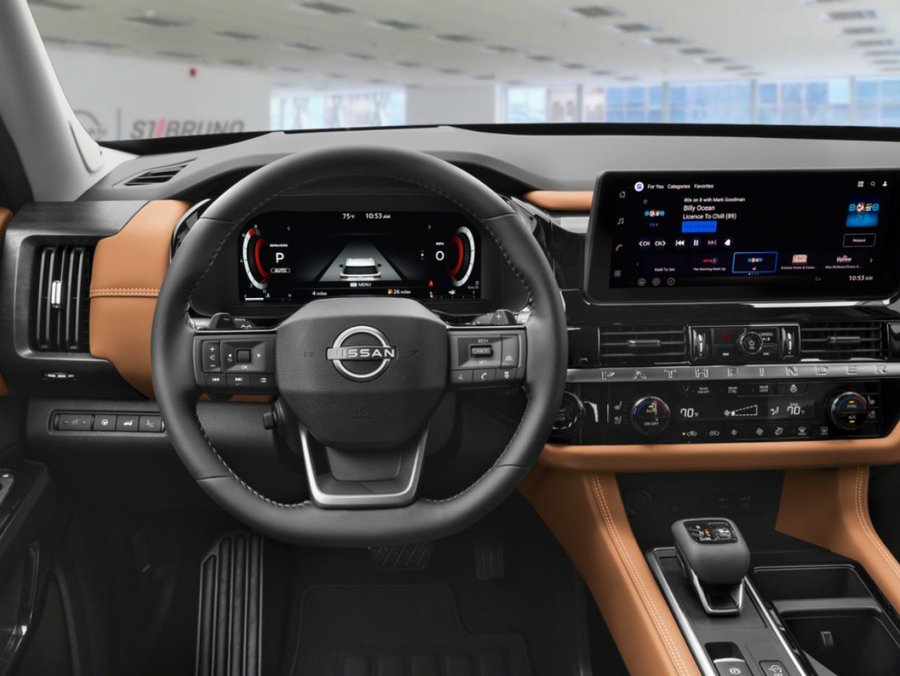 Nissan Pathfinder Platinum 4 RM 2026 Gris rocher nacré/Noir intense